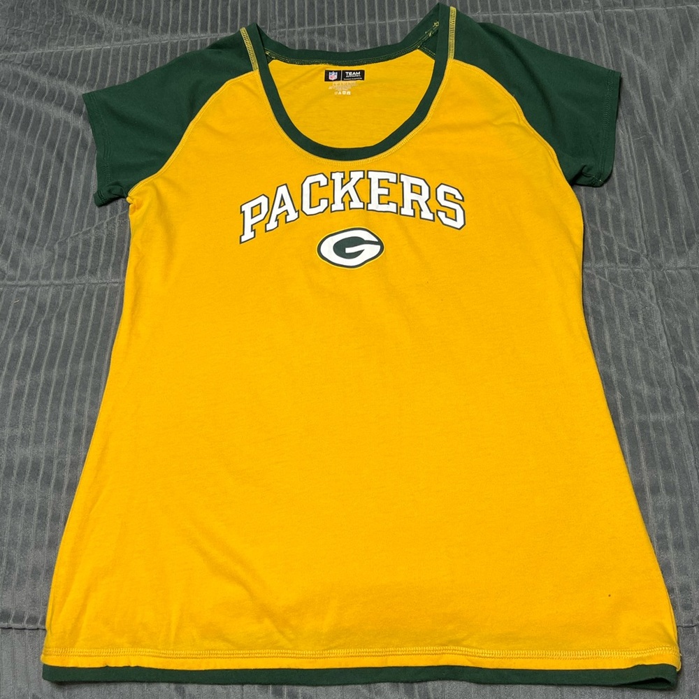 NFL Team Apparel Women's Green Bay Packers T-Shirt Size L Large